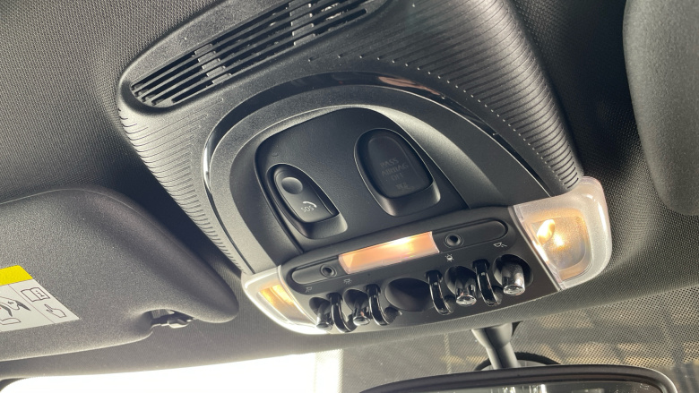 MINI Hatchback 2.0 Cooper S Sport II 3dr Petrol Hatchback